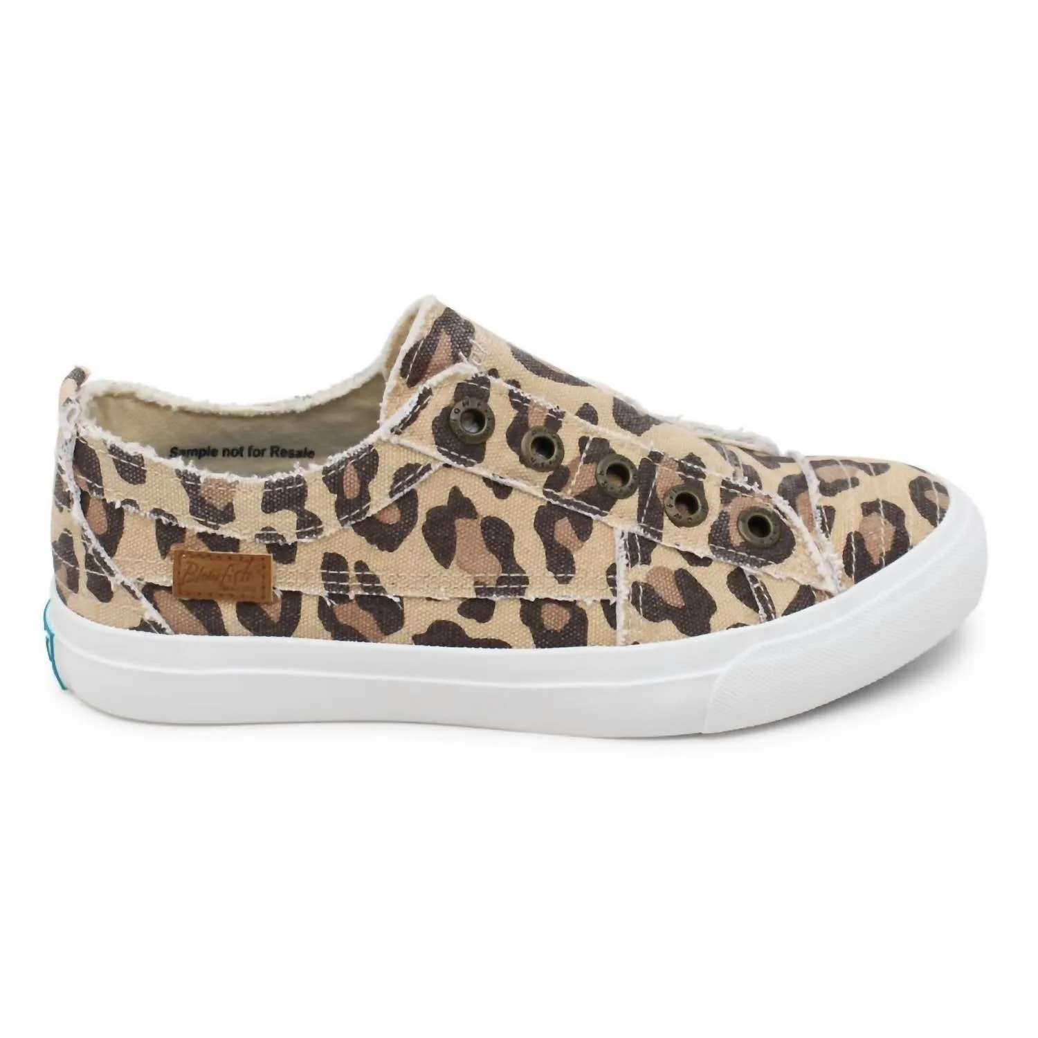 Women's Play Sneaker In Natural Jumbo Kitty