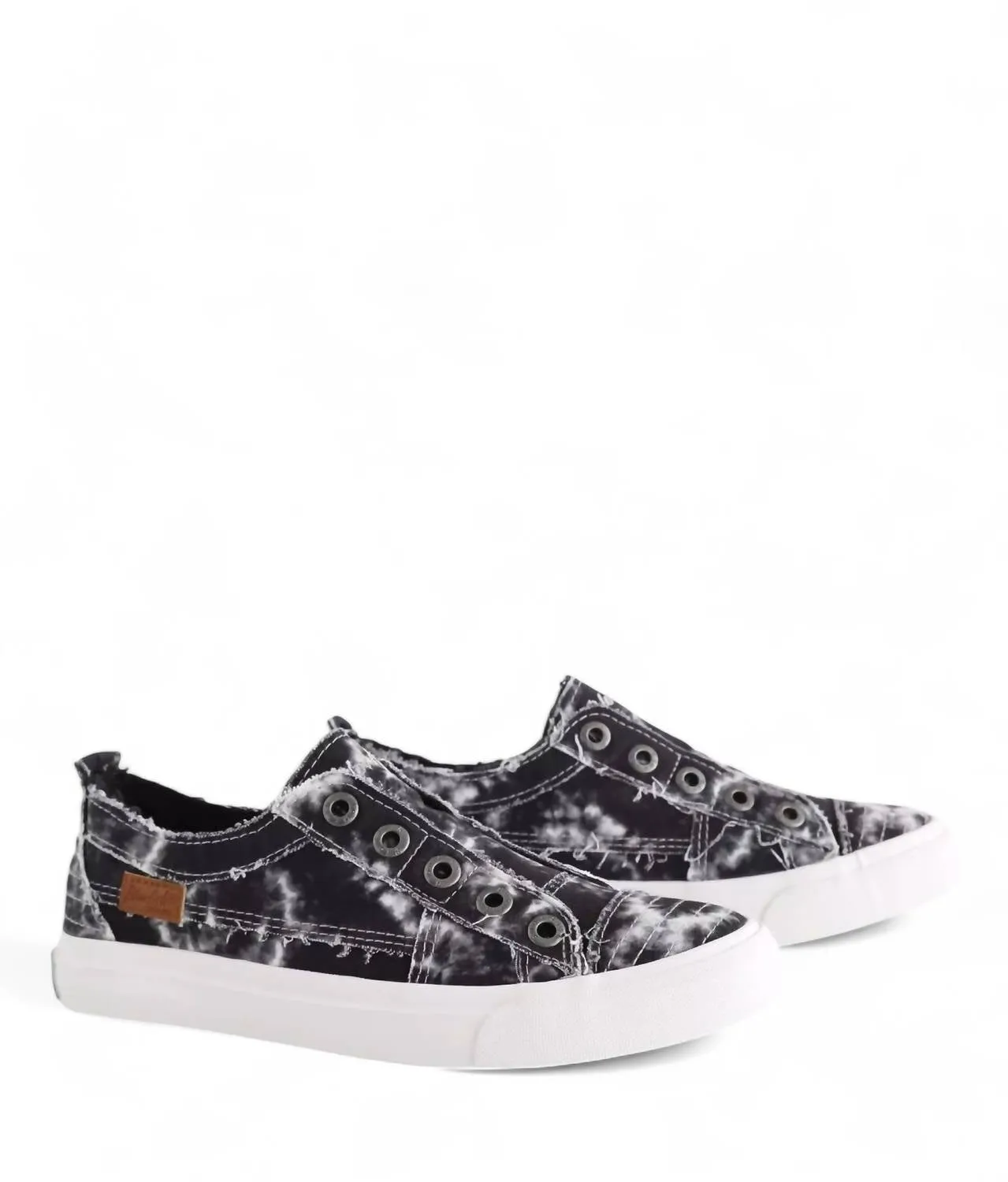 Women's Play Sneaker In Shadow Tie Dye