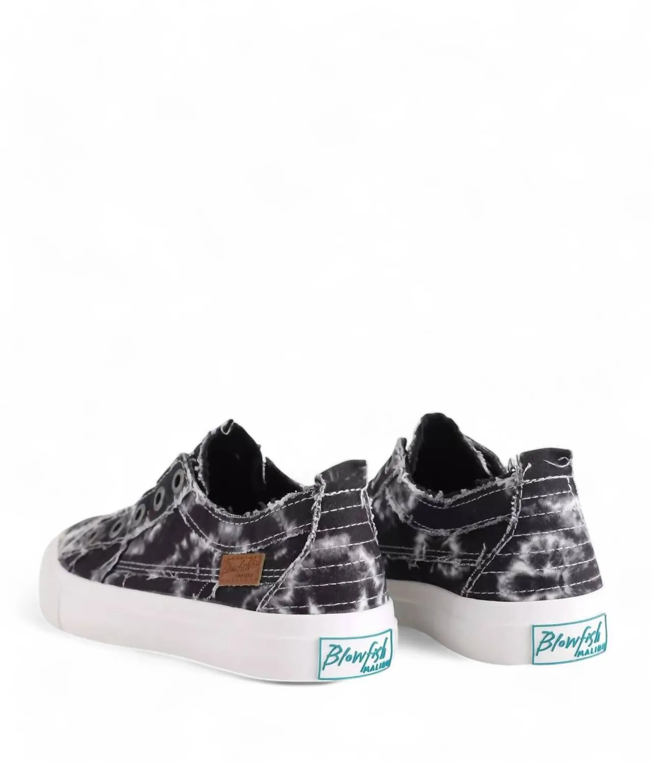Women's Play Sneaker In Shadow Tie Dye