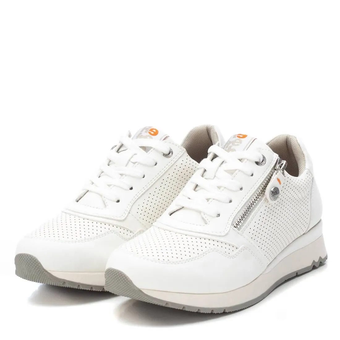 Women's sneakers