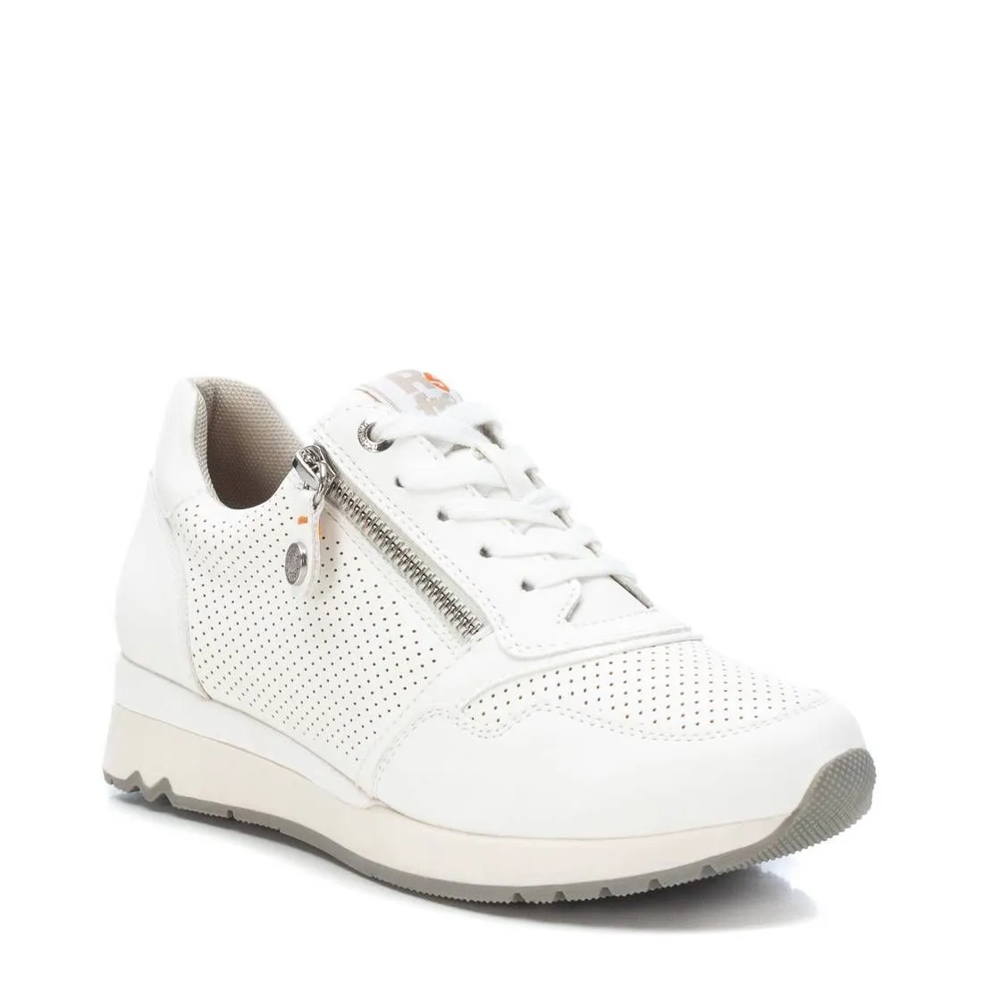 Women's sneakers