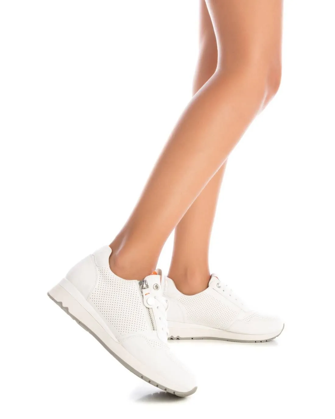 Women's sneakers